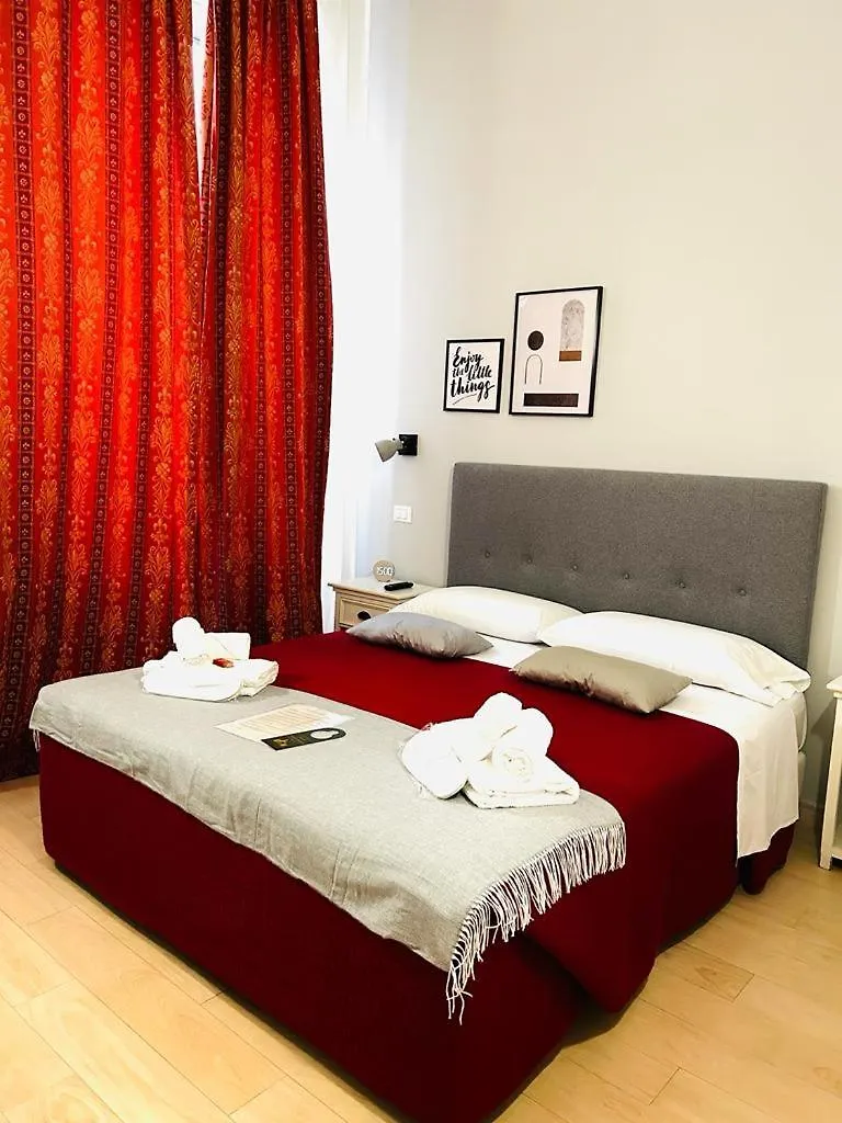 Ad Cavour Luxury Rooms Roma 0*,