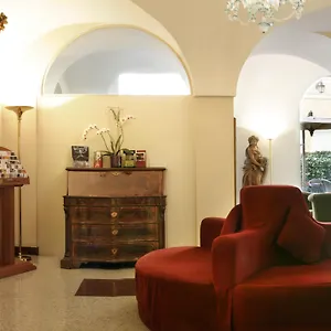 Hotel Santa Chiara, Rome