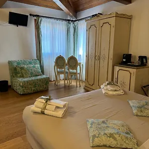 https://alloggi-ai-tessitori.hotelslidodijesolo.com