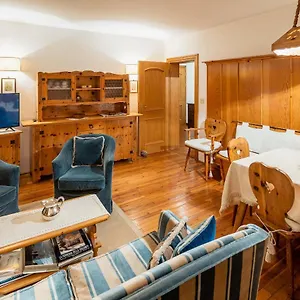 https://villa-radiosa-stayincortina.hotelinveneto.com