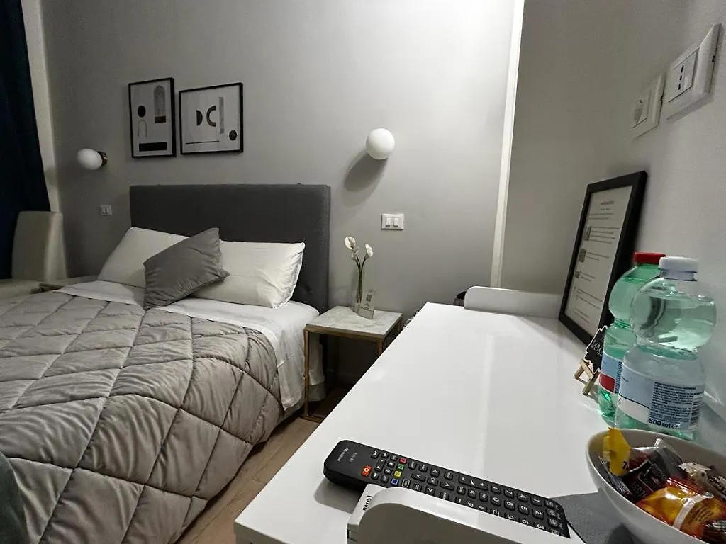 Ad Cavour Luxury Rooms - By Ad Roma 0*, Rom Italien